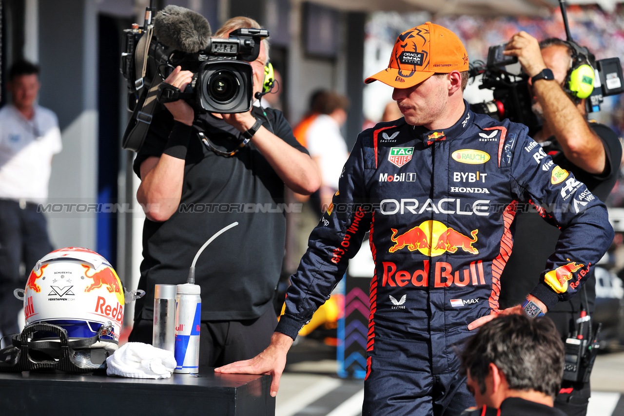 GP UNGHERIA, Second placed Max Verstappen (NLD) Red Bull Racing in qualifying parc ferme.

22.07.2023. Formula 1 World Championship, Rd 12, Hungarian Grand Prix, Budapest, Hungary, Qualifiche Day.

- www.xpbimages.com, EMail: requests@xpbimages.com © Copyright: Bearne / XPB Images