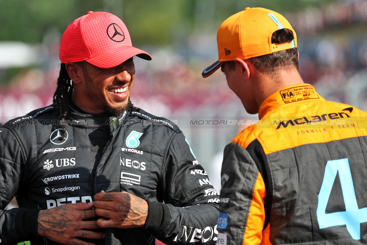 GP UNGHERIA, (L to R): Pole sitter Lewis Hamilton (GBR) Mercedes AMG F1 in qualifying parc ferme with third placed Lewis Hamilton (GBR) Mercedes AMG F1.

22.07.2023. Formula 1 World Championship, Rd 12, Hungarian Grand Prix, Budapest, Hungary, Qualifiche Day.

- www.xpbimages.com, EMail: requests@xpbimages.com © Copyright: Bearne / XPB Images