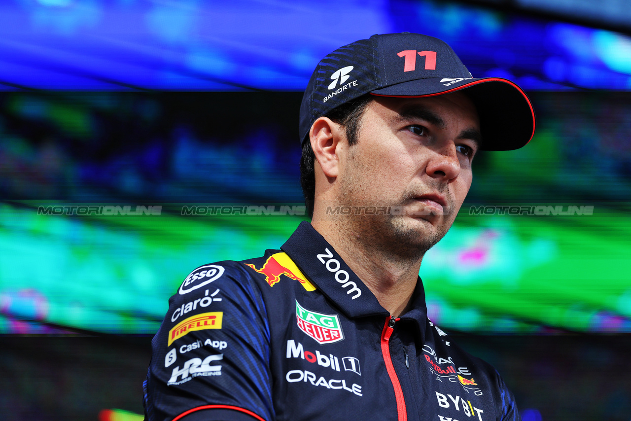 GP UNGHERIA, Sergio Perez (MEX) Red Bull Racing on the FanZone Stage.

22.07.2023. Formula 1 World Championship, Rd 12, Hungarian Grand Prix, Budapest, Hungary, Qualifiche Day.

- www.xpbimages.com, EMail: requests@xpbimages.com © Copyright: Moy / XPB Images