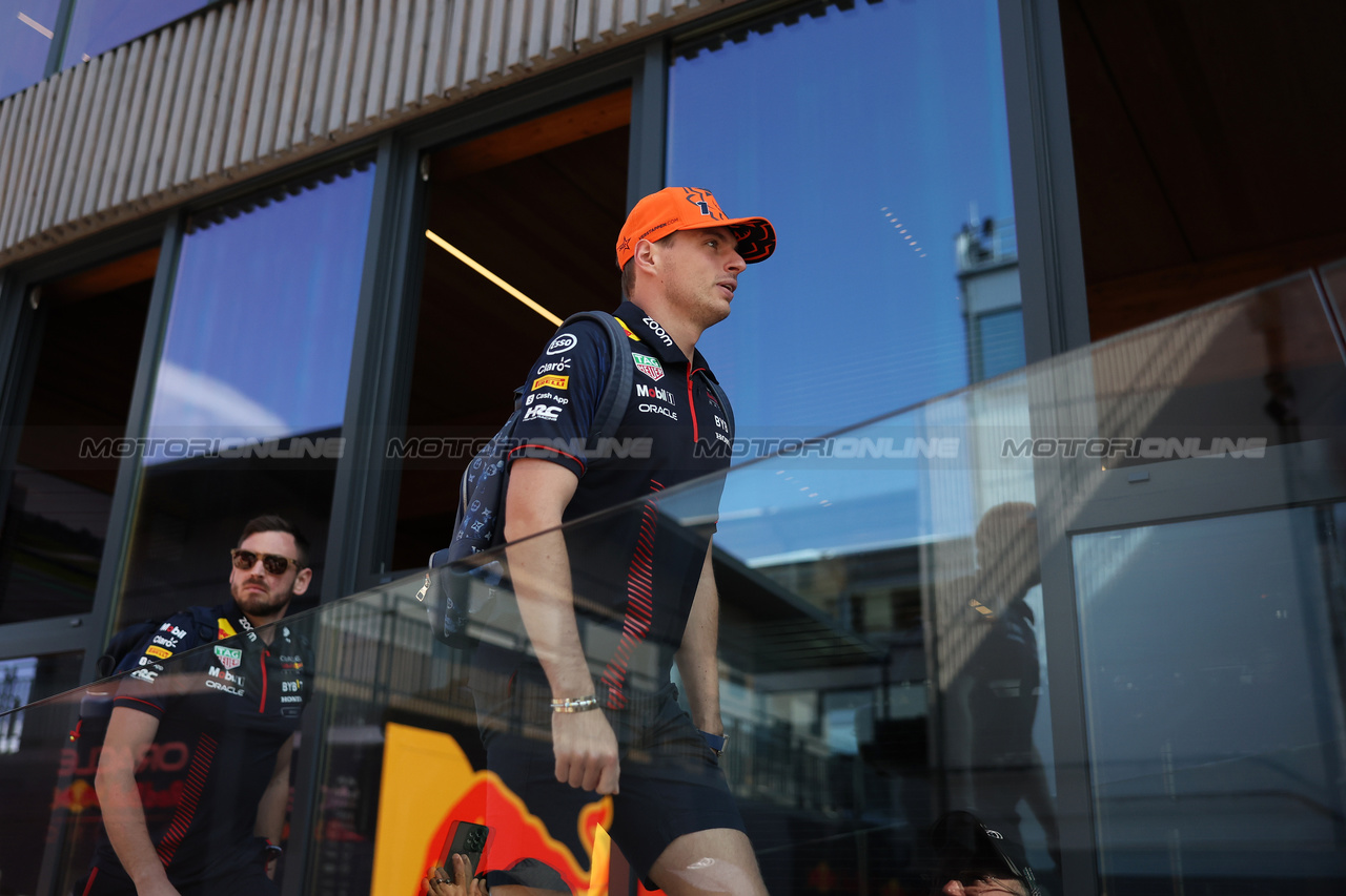 GP UNGHERIA, Max Verstappen (NLD) Red Bull Racing.

22.07.2023. Formula 1 World Championship, Rd 12, Hungarian Grand Prix, Budapest, Hungary, Qualifiche Day.

- www.xpbimages.com, EMail: requests@xpbimages.com © Copyright: Bearne / XPB Images