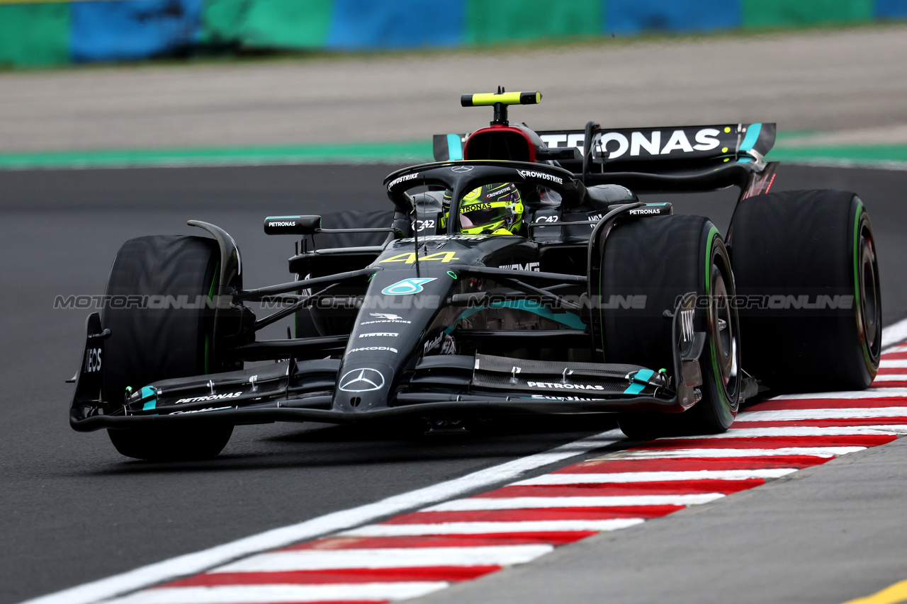 GP UNGHERIA, Lewis Hamilton (GBR) Mercedes AMG F1 W14.

21.07.2023. Formula 1 World Championship, Rd 12, Hungarian Grand Prix, Budapest, Hungary, Practice Day.

- www.xpbimages.com, EMail: requests@xpbimages.com © Copyright: Moy / XPB Images