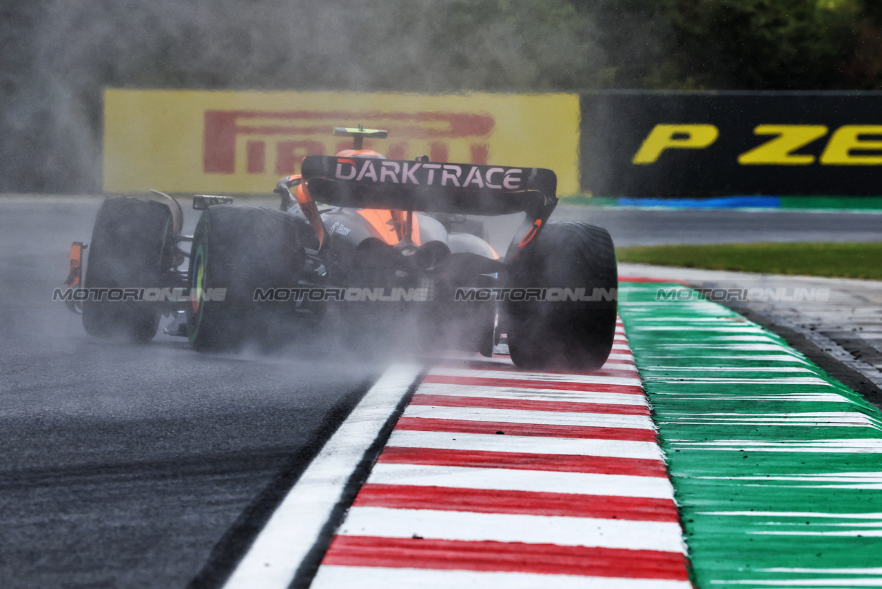 GP UNGHERIA, Lando Norris (GBR) McLaren MCL60.

21.07.2023. Formula 1 World Championship, Rd 12, Hungarian Grand Prix, Budapest, Hungary, Practice Day.

- www.xpbimages.com, EMail: requests@xpbimages.com © Copyright: Charniaux / XPB Images