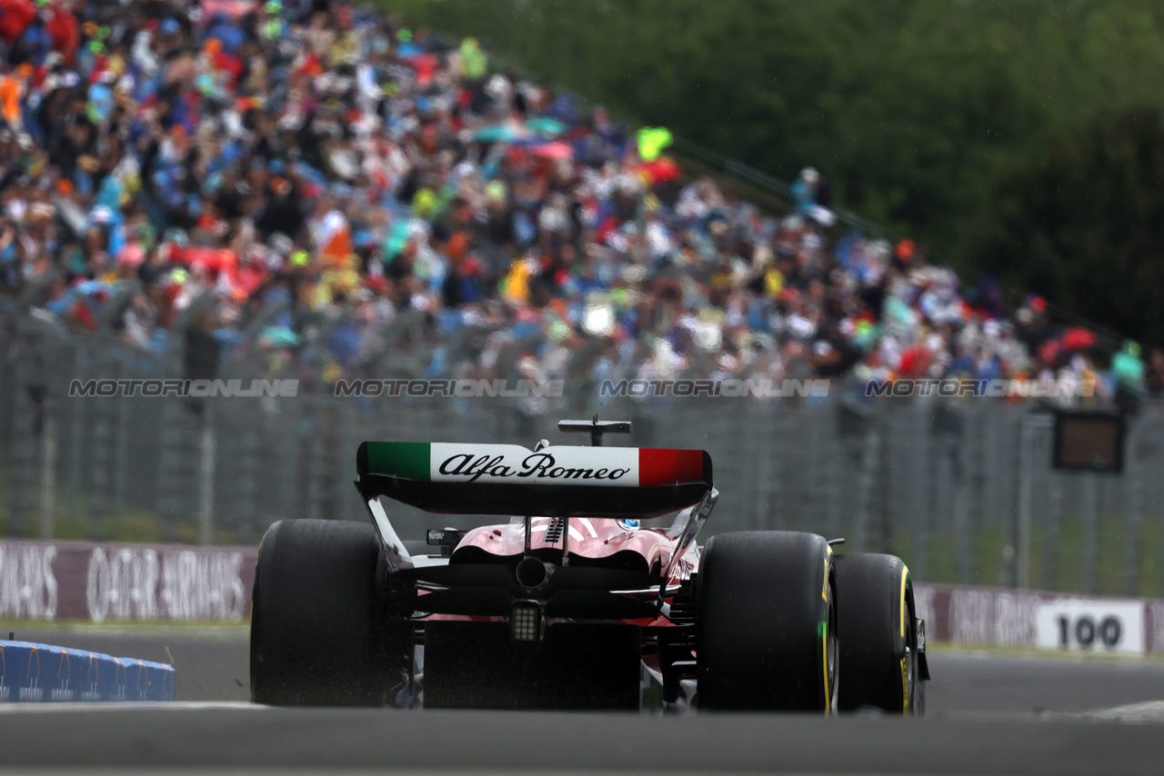 GP UNGHERIA, Valtteri Bottas (FIN) Alfa Romeo F1 Team C43 leaves the pits.

21.07.2023. Formula 1 World Championship, Rd 12, Hungarian Grand Prix, Budapest, Hungary, Practice Day.

- www.xpbimages.com, EMail: requests@xpbimages.com © Copyright: Bearne / XPB Images