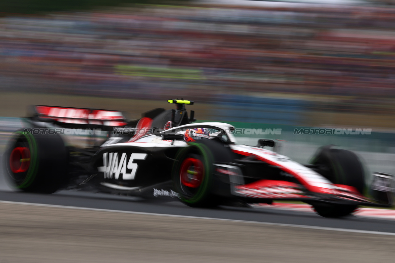 GP UNGHERIA, Nico Hulkenberg (GER) Haas VF-23.

21.07.2023. Formula 1 World Championship, Rd 12, Hungarian Grand Prix, Budapest, Hungary, Practice Day.

 - www.xpbimages.com, EMail: requests@xpbimages.com © Copyright: Coates / XPB Images