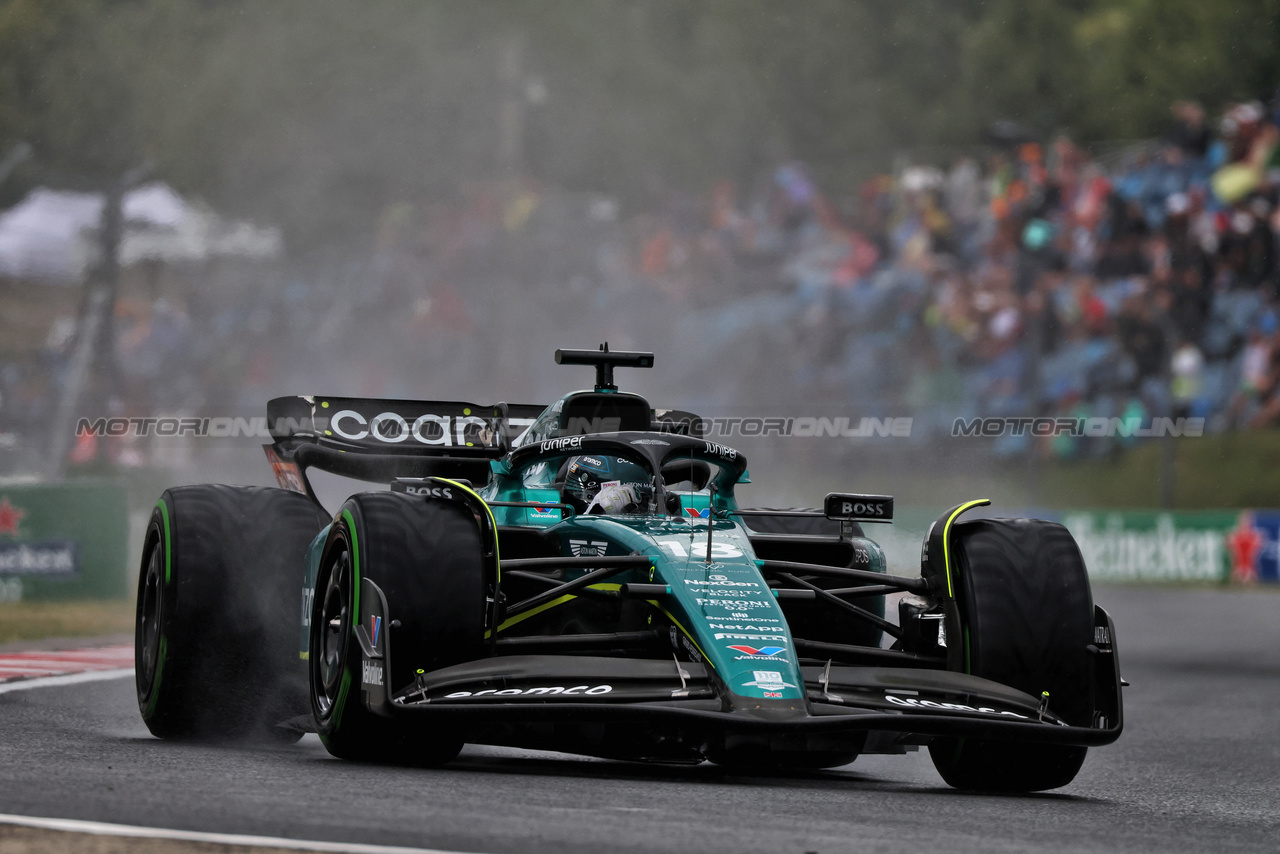 GP UNGHERIA, Lance Stroll (CDN) Aston Martin F1 Team AMR23.

21.07.2023. Formula 1 World Championship, Rd 12, Hungarian Grand Prix, Budapest, Hungary, Practice Day.

 - www.xpbimages.com, EMail: requests@xpbimages.com © Copyright: Coates / XPB Images