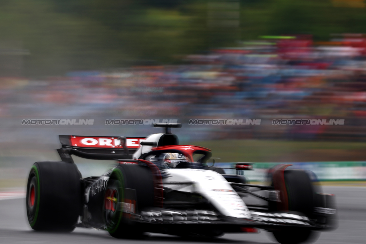 GP UNGHERIA, Daniel Ricciardo (AUS) AlphaTauri AT04.

21.07.2023. Formula 1 World Championship, Rd 12, Hungarian Grand Prix, Budapest, Hungary, Practice Day.

 - www.xpbimages.com, EMail: requests@xpbimages.com © Copyright: Coates / XPB Images