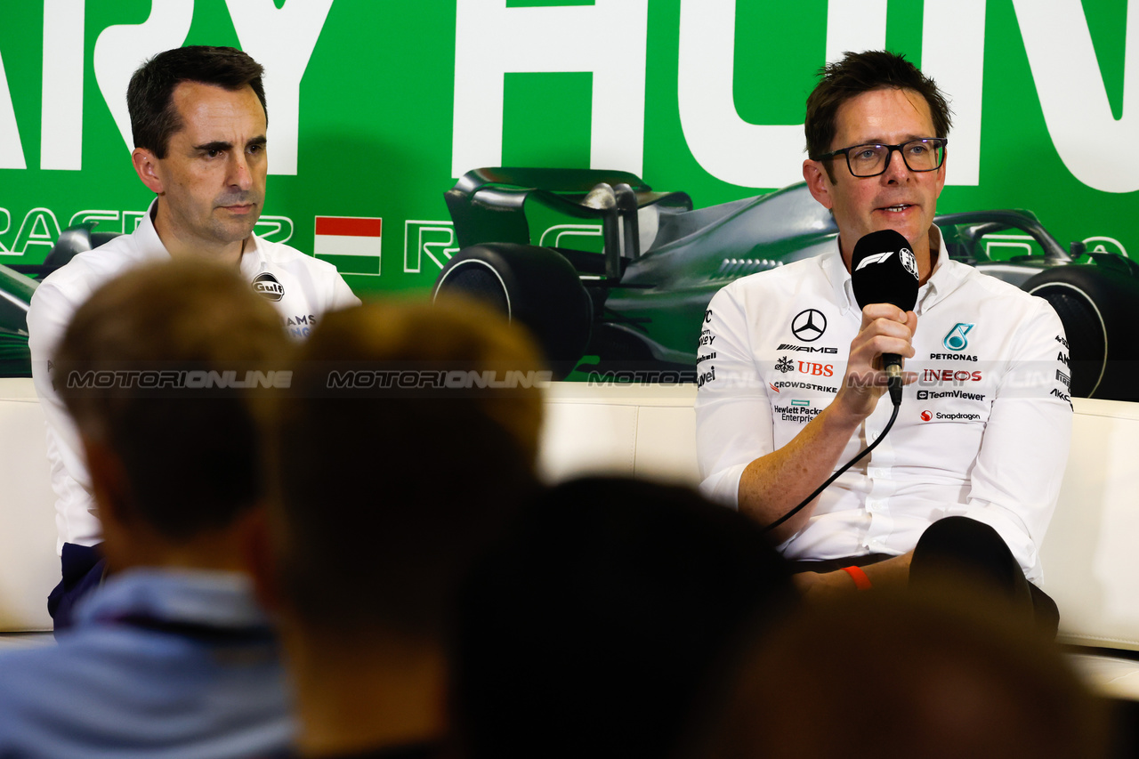 GP UNGHERIA, (L to R): Dave Robson (GBR) Williams Racing Head of Vehicle Performance e Xevi Pujolar (ESP) Alfa Romeo F1 Team Head of Trackside Engineering in the FIA Press Conference.

21.07.2023. Formula 1 World Championship, Rd 12, Hungarian Grand Prix, Budapest, Hungary, Practice Day.

- www.xpbimages.com, EMail: requests@xpbimages.com © Copyright: XPB Images