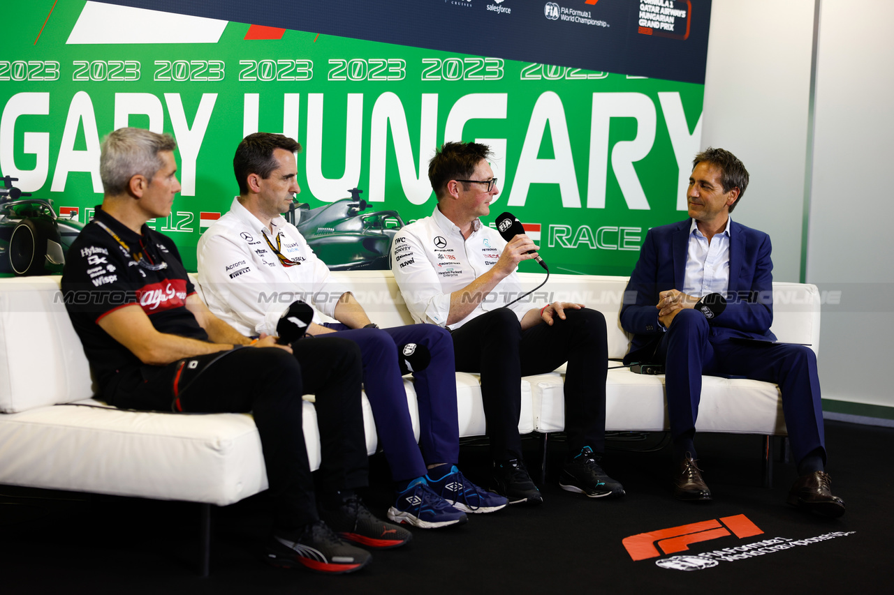 GP UNGHERIA, (L to R): Xevi Pujolar (ESP) Alfa Romeo F1 Team Head of Trackside Engineering; Dave Robson (GBR) Williams Racing Head of Vehicle Performance; e Andrew Shovlin (GBR) Mercedes AMG F1 Trackside Engineering Director, in the FIA Press Conference.

21.07.2023. Formula 1 World Championship, Rd 12, Hungarian Grand Prix, Budapest, Hungary, Practice Day.

- www.xpbimages.com, EMail: requests@xpbimages.com © Copyright: XPB Images