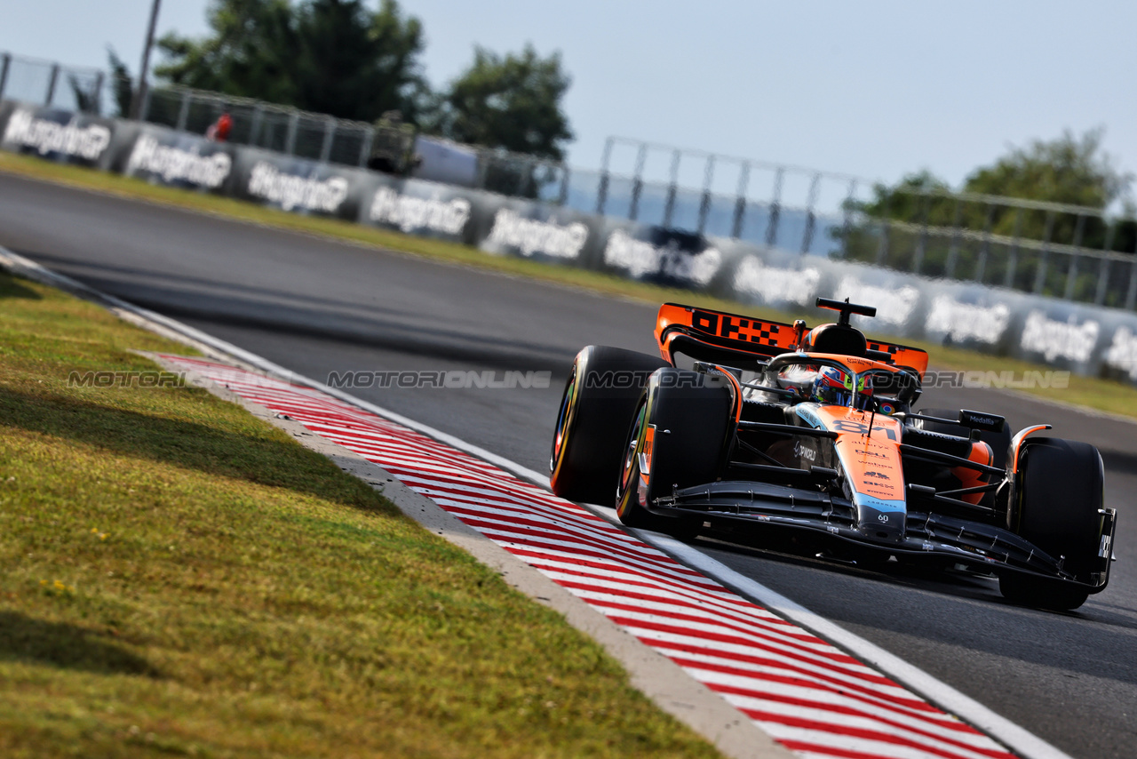 GP UNGHERIA, Oscar Piastri (AUS) McLaren MCL60.

21.07.2023. Formula 1 World Championship, Rd 12, Hungarian Grand Prix, Budapest, Hungary, Practice Day.

- www.xpbimages.com, EMail: requests@xpbimages.com © Copyright: Charniaux / XPB Images