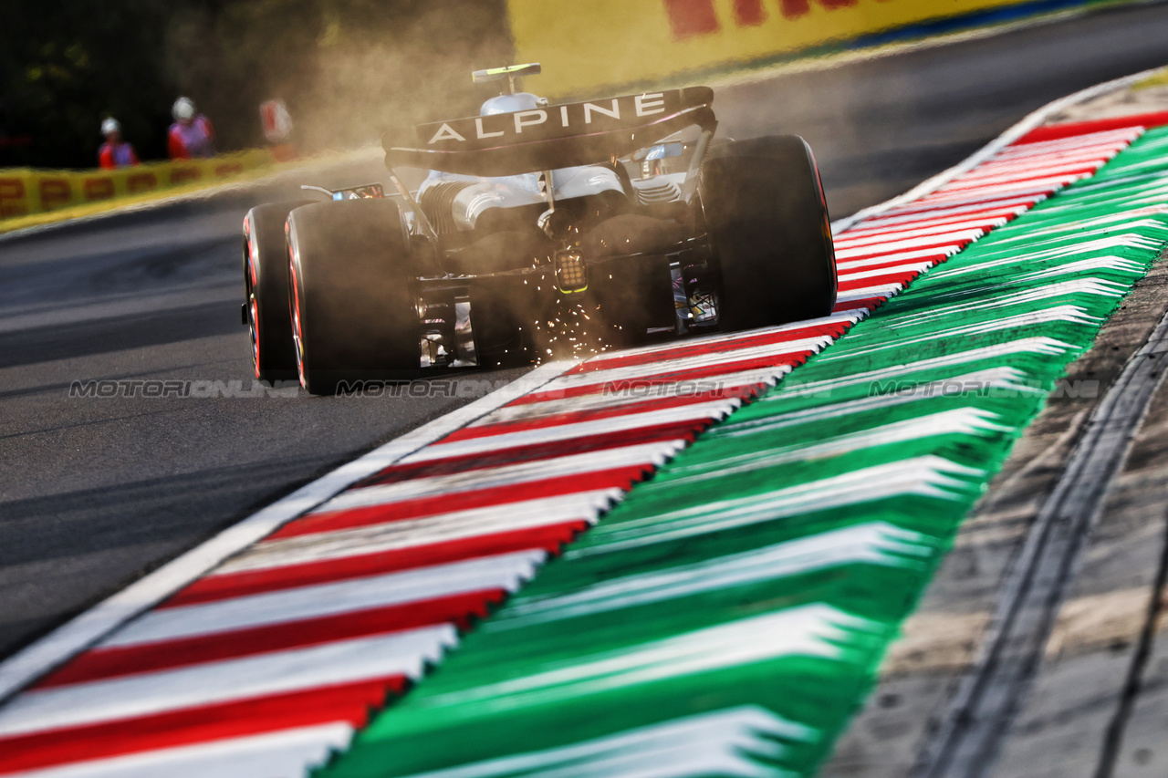 GP UNGHERIA, Pierre Gasly (FRA) Alpine F1 Team A523.

21.07.2023. Formula 1 World Championship, Rd 12, Hungarian Grand Prix, Budapest, Hungary, Practice Day.

 - www.xpbimages.com, EMail: requests@xpbimages.com © Copyright: Coates / XPB Images