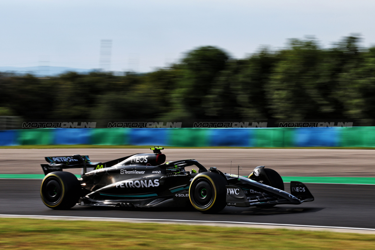 GP UNGHERIA, Lewis Hamilton (GBR) Mercedes AMG F1 W14.

21.07.2023. Formula 1 World Championship, Rd 12, Hungarian Grand Prix, Budapest, Hungary, Practice Day.

- www.xpbimages.com, EMail: requests@xpbimages.com © Copyright: Moy / XPB Images