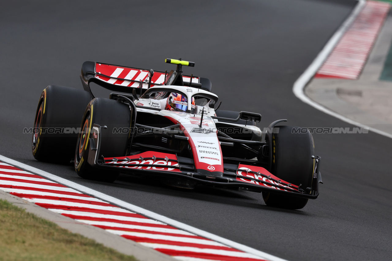 GP UNGHERIA, Nico Hulkenberg (GER) Haas VF-23.

21.07.2023. Formula 1 World Championship, Rd 12, Hungarian Grand Prix, Budapest, Hungary, Practice Day.

- www.xpbimages.com, EMail: requests@xpbimages.com © Copyright: Moy / XPB Images