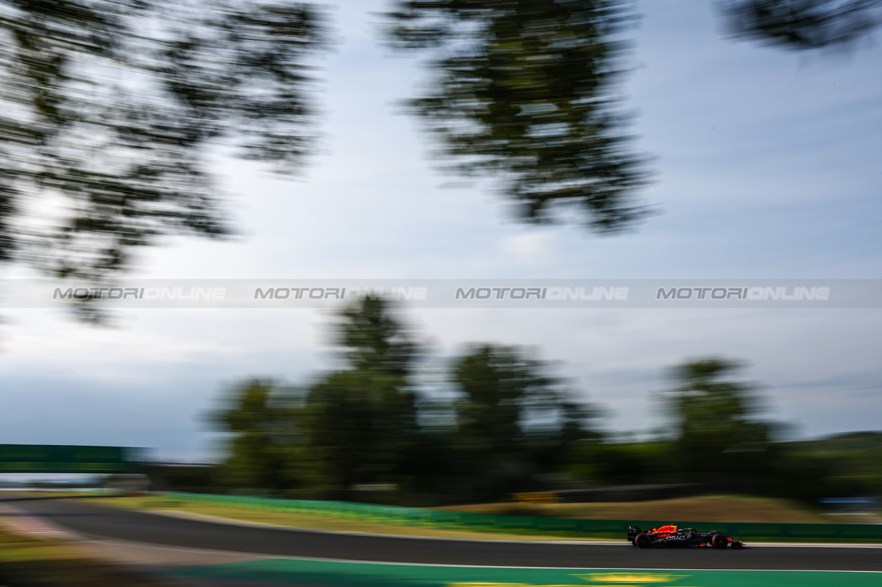 GP UNGHERIA, Max Verstappen (NLD), Red Bull Racing 
21.07.2023. Formula 1 World Championship, Rd 12, Hungarian Grand Prix, Budapest, Hungary, Practice Day.
- www.xpbimages.com, EMail: requests@xpbimages.com © Copyright: Charniaux / XPB Images