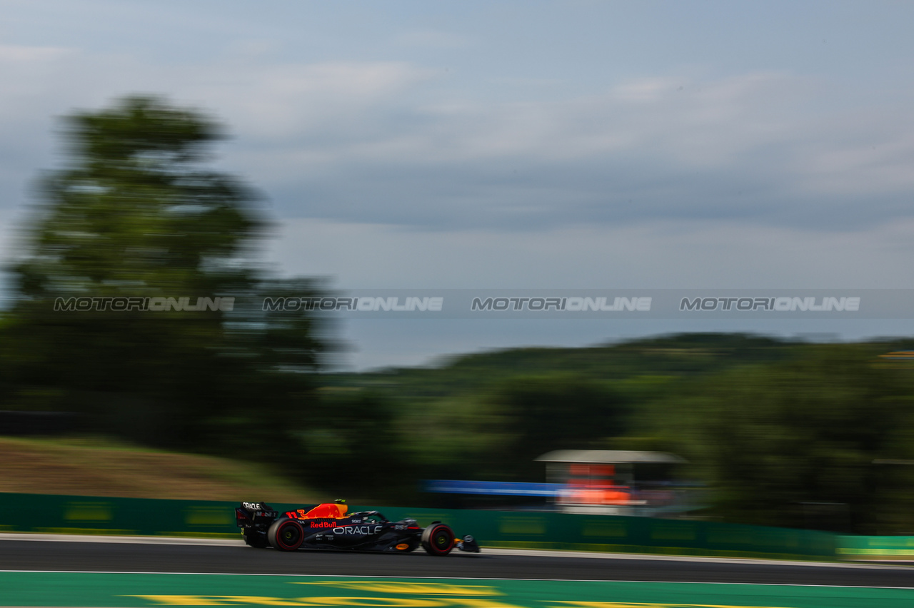 GP UNGHERIA, Sergio Perez (MEX), Red Bull Racing 
21.07.2023. Formula 1 World Championship, Rd 12, Hungarian Grand Prix, Budapest, Hungary, Practice Day.
- www.xpbimages.com, EMail: requests@xpbimages.com © Copyright: Charniaux / XPB Images