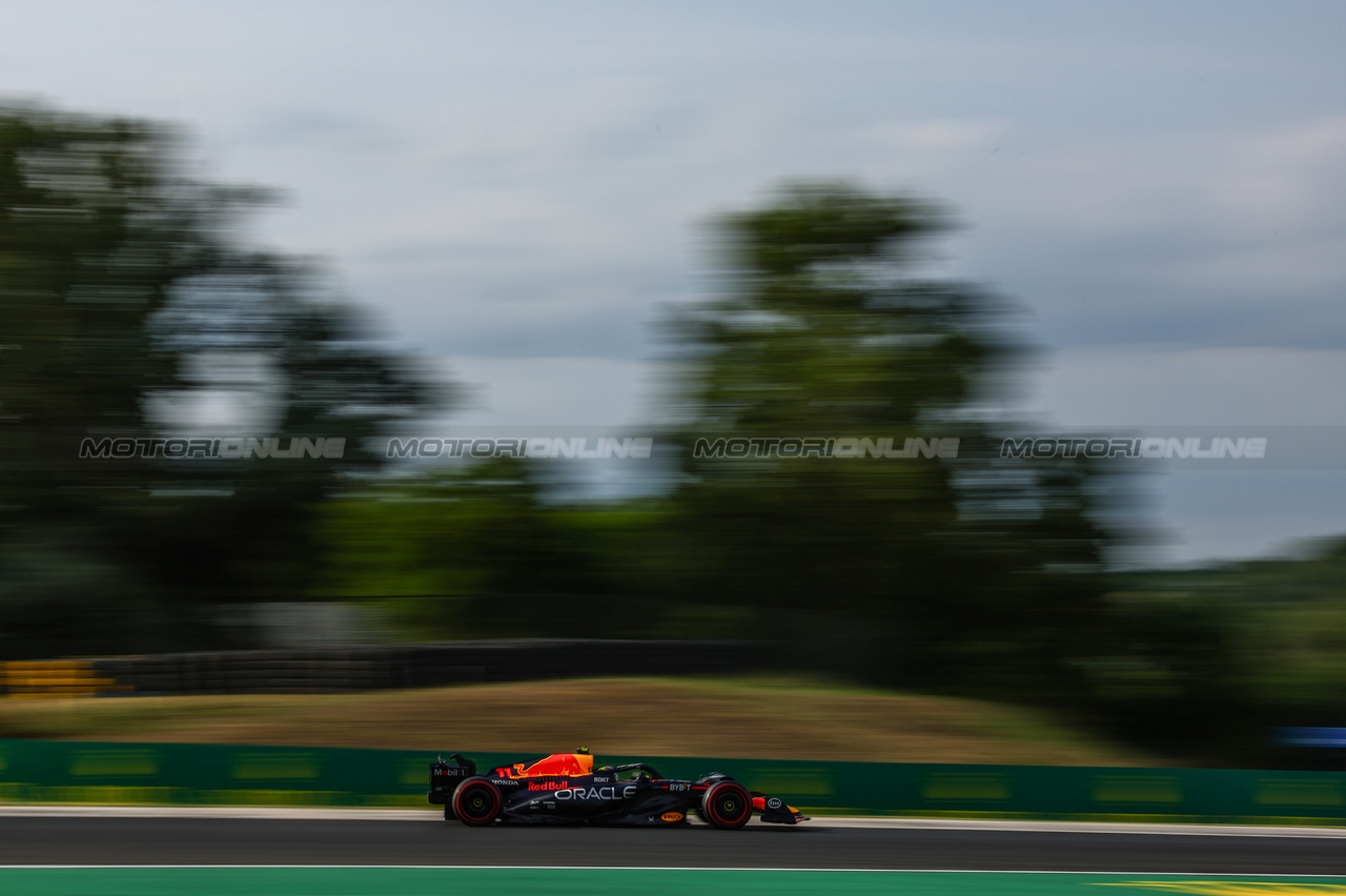 GP UNGHERIA, Sergio Perez (MEX), Red Bull Racing 
21.07.2023. Formula 1 World Championship, Rd 12, Hungarian Grand Prix, Budapest, Hungary, Practice Day.
- www.xpbimages.com, EMail: requests@xpbimages.com © Copyright: Charniaux / XPB Images
