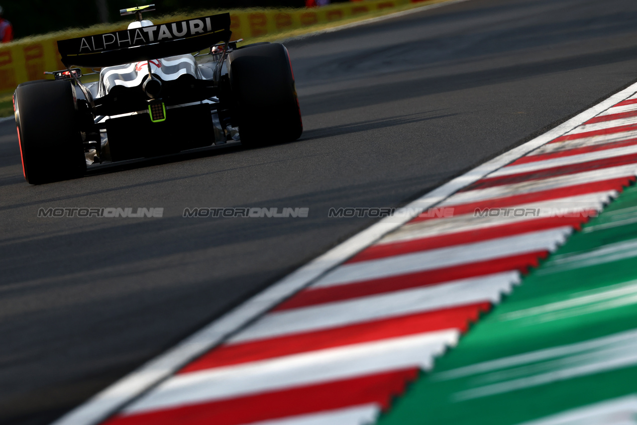 GP UNGHERIA, Yuki Tsunoda (JPN) AlphaTauri AT04.

21.07.2023. Formula 1 World Championship, Rd 12, Hungarian Grand Prix, Budapest, Hungary, Practice Day.

 - www.xpbimages.com, EMail: requests@xpbimages.com © Copyright: Coates / XPB Images