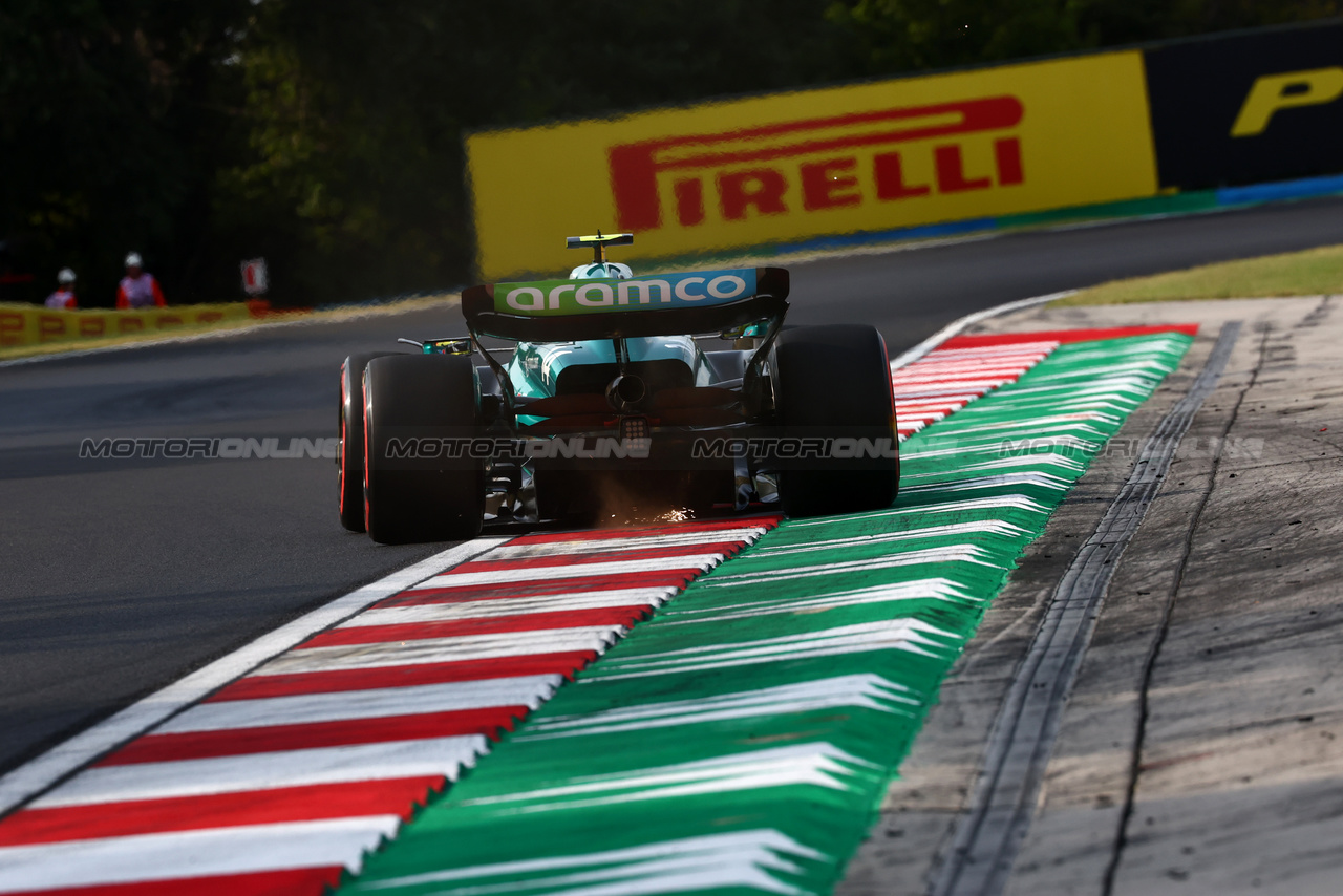 GP UNGHERIA, Fernando Alonso (ESP) Aston Martin F1 Team AMR23.

21.07.2023. Formula 1 World Championship, Rd 12, Hungarian Grand Prix, Budapest, Hungary, Practice Day.

 - www.xpbimages.com, EMail: requests@xpbimages.com © Copyright: Coates / XPB Images