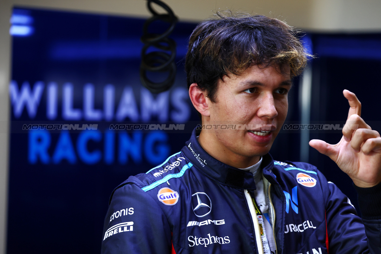 TEST ABU DHABI