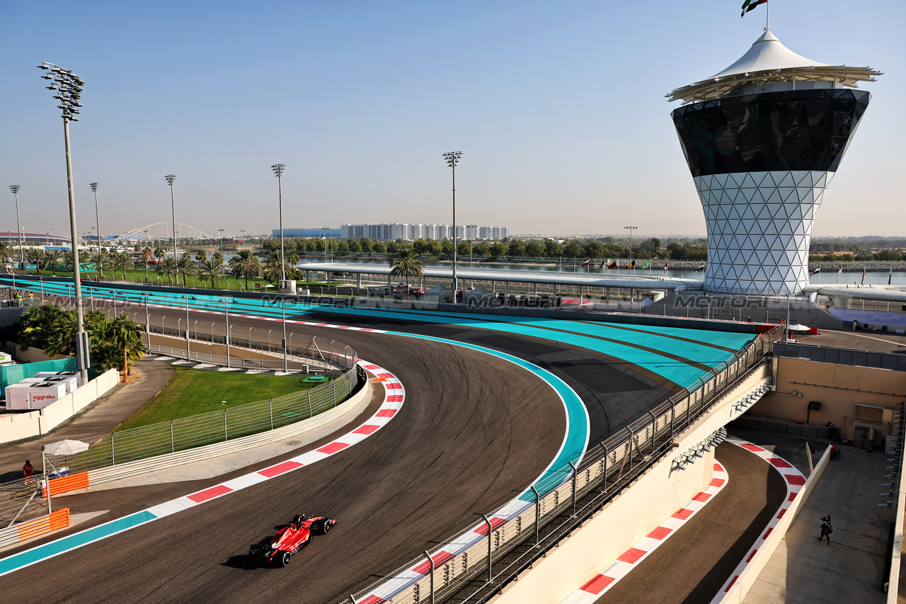 TEST ABU DHABI