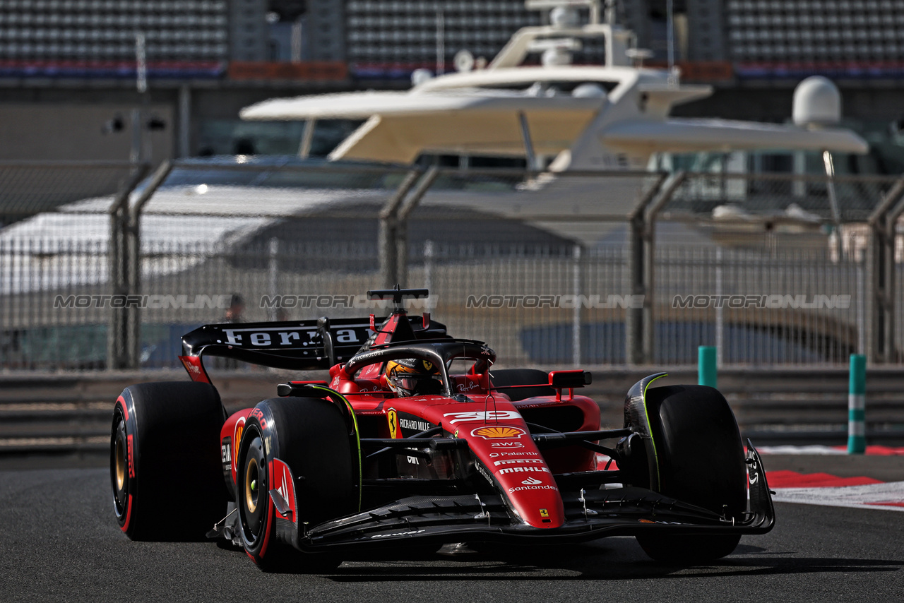 TEST ABU DHABI, Robert Shwartzman (RUS) / (ISR) Ferrari SF-23 Reserve Driver.

28.11.2023. Formula 1 Testing, Yas Marina Circuit, Abu Dhabi, Tuesday.

- www.xpbimages.com, EMail: requests@xpbimages.com © Copyright: Moy / XPB Images