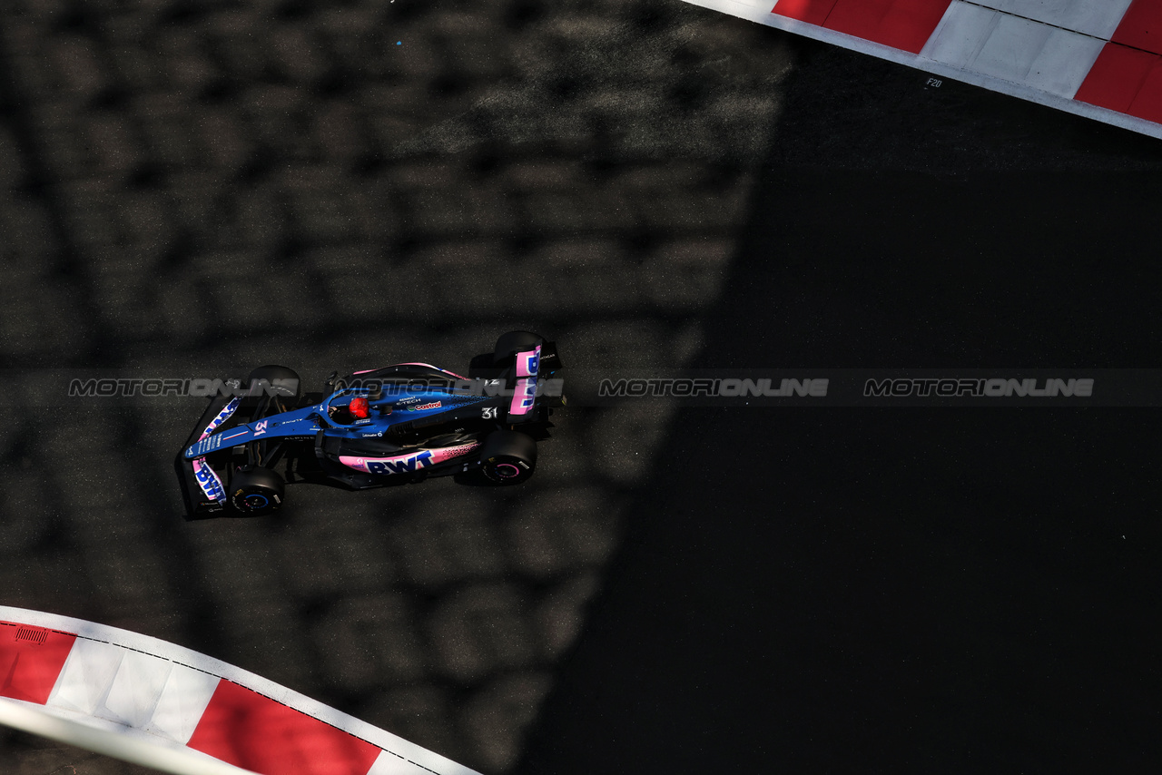 TEST ABU DHABI, Esteban Ocon (FRA) Alpine F1 Team A523.

28.11.2023. Formula 1 Testing, Yas Marina Circuit, Abu Dhabi, Tuesday.

- www.xpbimages.com, EMail: requests@xpbimages.com © Copyright: Moy / XPB Images