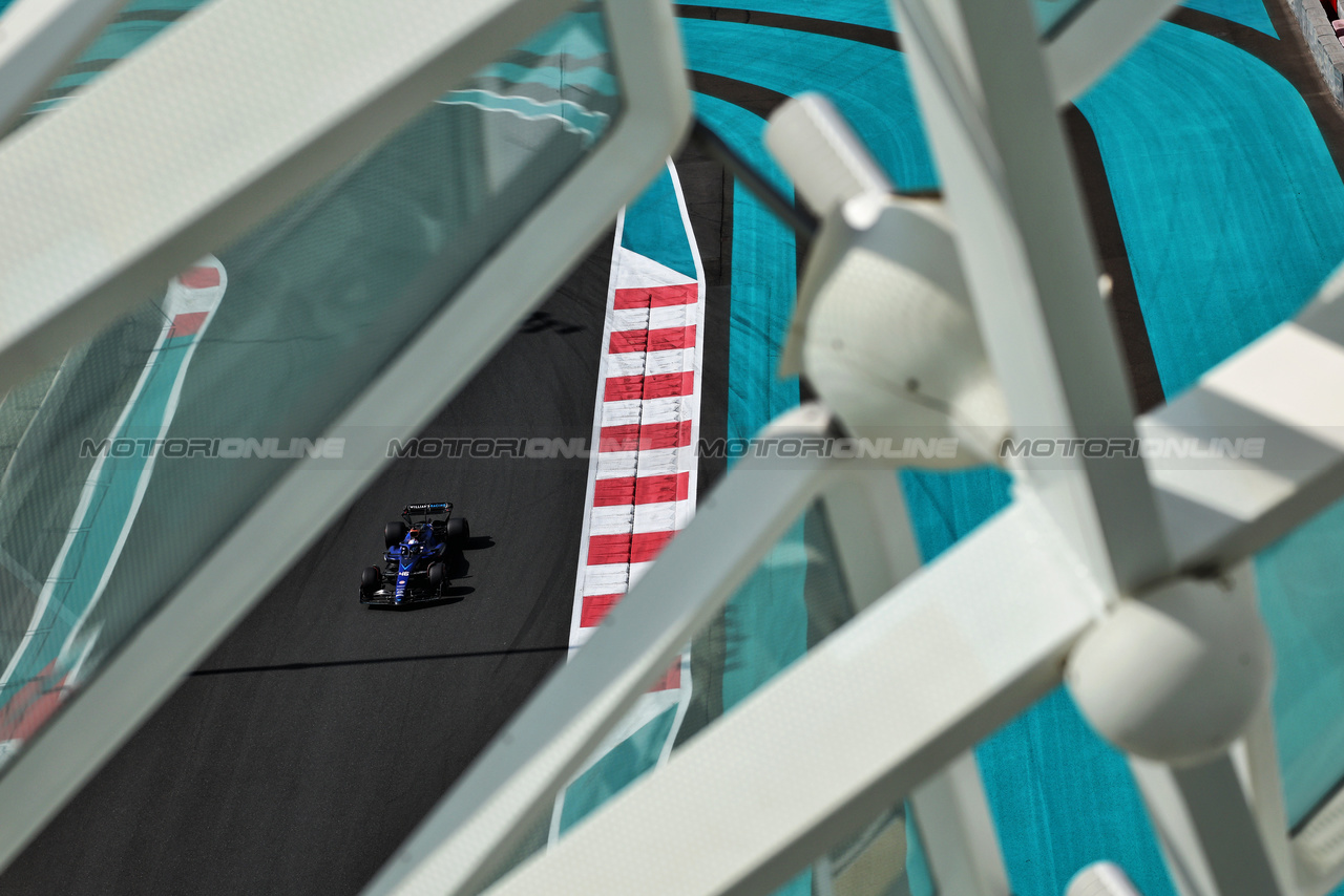 TEST ABU DHABI, Franco Colapinto (ARG) Williams Racing FW45 Academy Driver.

28.11.2023. Formula 1 Testing, Yas Marina Circuit, Abu Dhabi, Tuesday.

- www.xpbimages.com, EMail: requests@xpbimages.com © Copyright: Moy / XPB Images