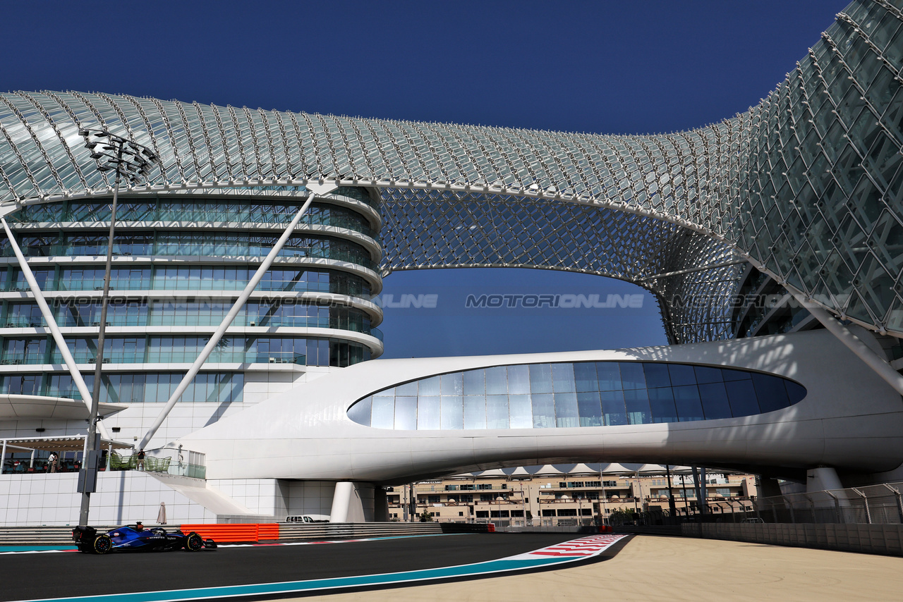 TEST ABU DHABI, Franco Colapinto (ARG) Williams Racing FW45 Academy Driver.

28.11.2023. Formula 1 Testing, Yas Marina Circuit, Abu Dhabi, Tuesday.

- www.xpbimages.com, EMail: requests@xpbimages.com © Copyright: Moy / XPB Images