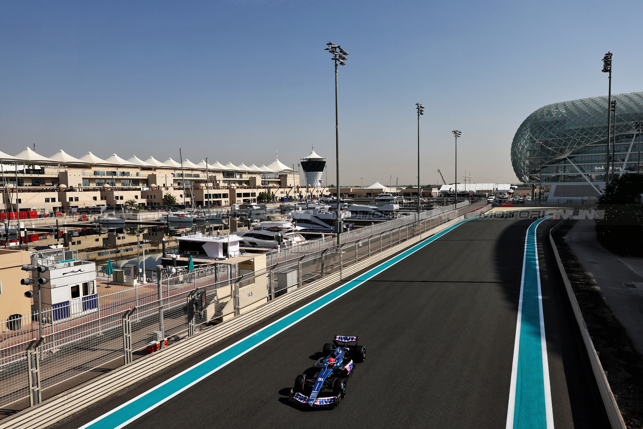 TEST ABU DHABI