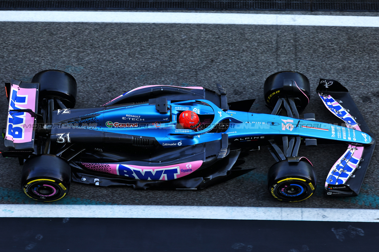 TEST ABU DHABI