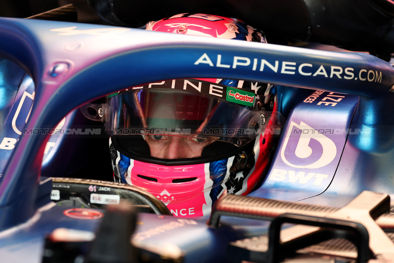 TEST ABU DHABI, Jack Doohan (AUS) Alpine F1 Team A523 Reserve Driver.

28.11.2023. Formula 1 Testing, Yas Marina Circuit, Abu Dhabi, Tuesday.

- www.xpbimages.com, EMail: requests@xpbimages.com © Copyright: Moy / XPB Images