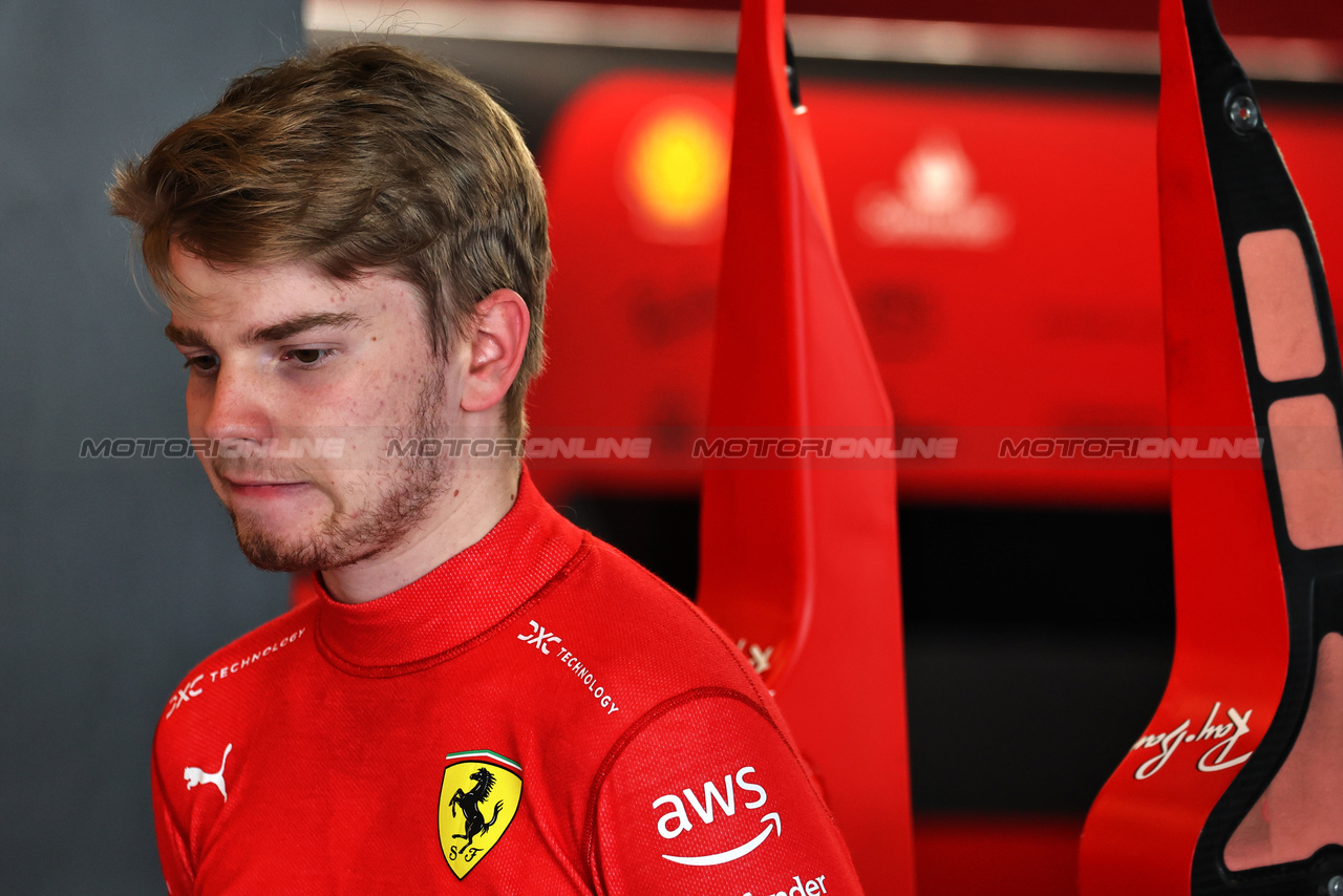 TEST ABU DHABI