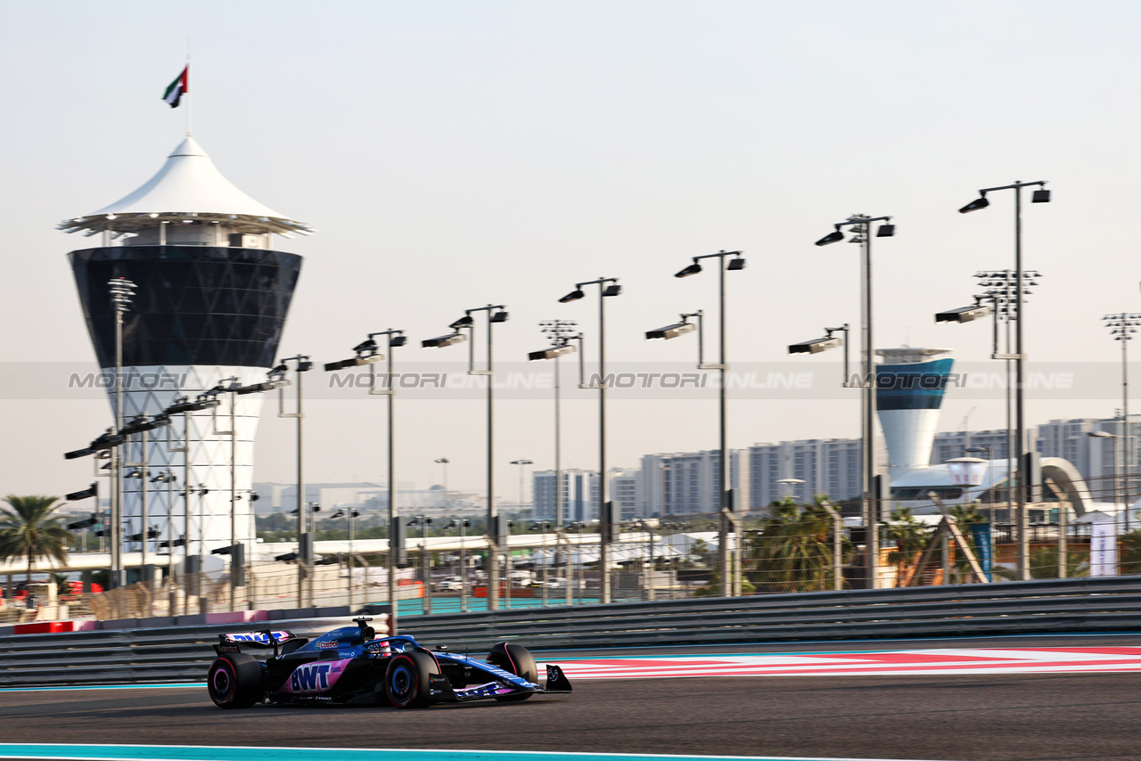 TEST ABU DHABI, Jack Doohan (AUS) Alpine F1 Team A523 Reserve Driver.

28.11.2023. Formula 1 Testing, Yas Marina Circuit, Abu Dhabi, Tuesday.

- www.xpbimages.com, EMail: requests@xpbimages.com © Copyright: Batchelor / XPB Images