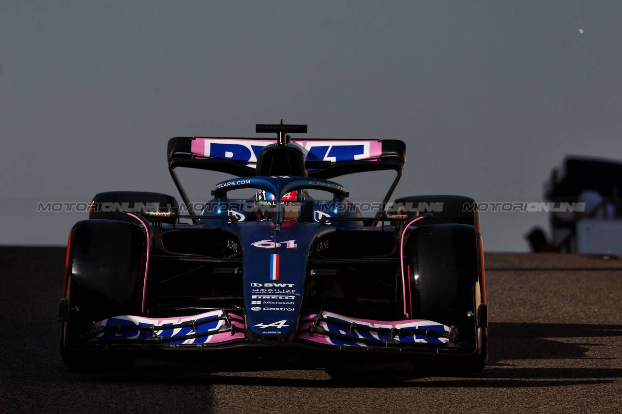TEST ABU DHABI
