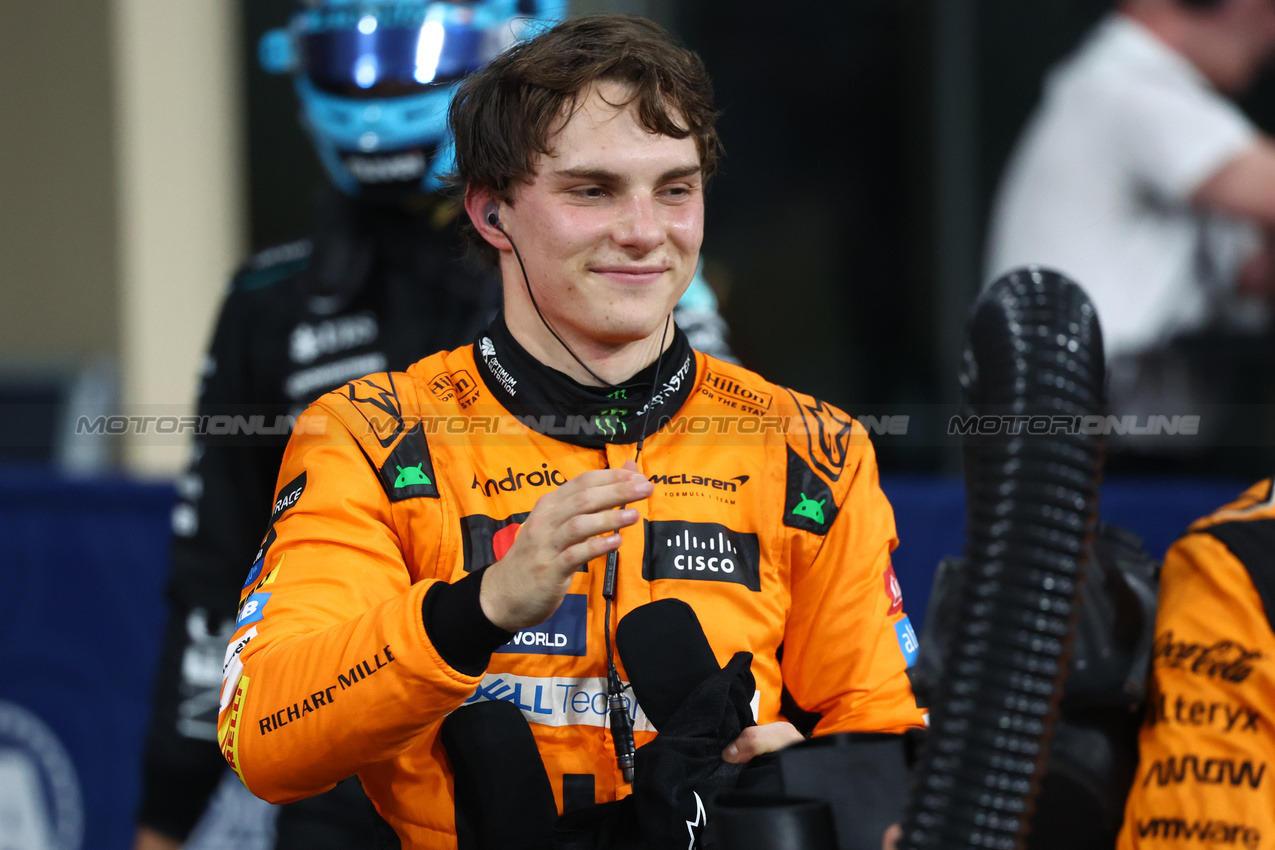 GP ABU DHABI, Oscar Piastri (AUS) McLaren.
08.12.2024. Formula 1 World Championship, Rd 24, Abu Dhabi Grand Prix, Yas Marina Circuit, Abu Dhabi, Gara Day.
- www.xpbimages.com, EMail: requests@xpbimages.com © Copyright: Batchelor / XPB Images