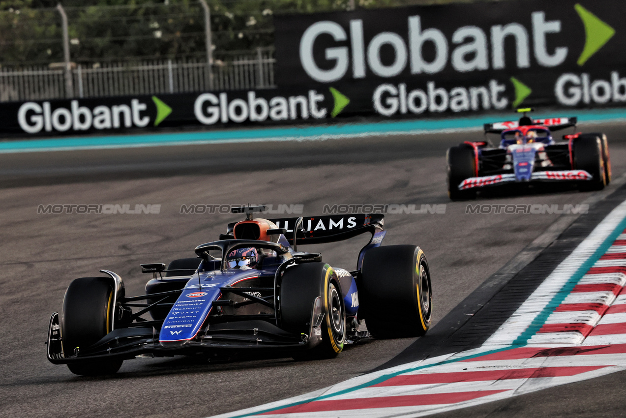 GP ABU DHABI, Alexander Albon (THA) Williams Racing FW46.

08.12.2024. Formula 1 World Championship, Rd 24, Abu Dhabi Grand Prix, Yas Marina Circuit, Abu Dhabi, Gara Day.

- www.xpbimages.com, EMail: requests@xpbimages.com © Copyright: Charniaux / XPB Images
