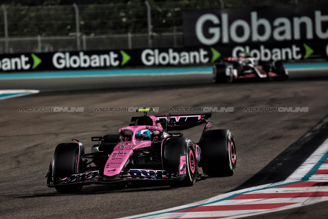GP ABU DHABI, Pierre Gasly (FRA) Alpine F1 Team A524.

08.12.2024. Formula 1 World Championship, Rd 24, Abu Dhabi Grand Prix, Yas Marina Circuit, Abu Dhabi, Gara Day.

- www.xpbimages.com, EMail: requests@xpbimages.com © Copyright: Charniaux / XPB Images