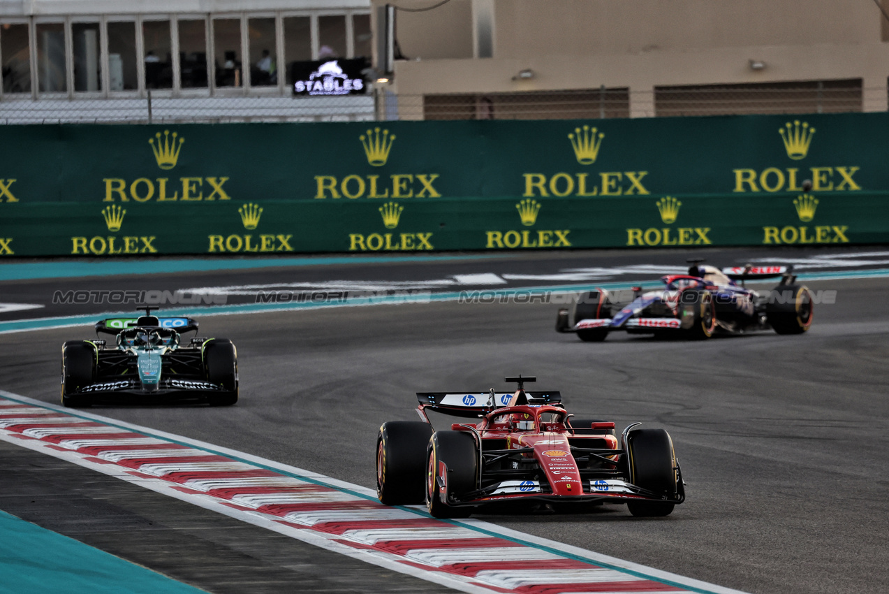 GP ABU DHABI, Charles Leclerc (MON) Ferrari SF-24.

08.12.2024. Formula 1 World Championship, Rd 24, Abu Dhabi Grand Prix, Yas Marina Circuit, Abu Dhabi, Gara Day.

- www.xpbimages.com, EMail: requests@xpbimages.com © Copyright: Moy / XPB Images