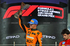 GP ABU DHABI, Gara winner Lando Norris (GBR) McLaren celebrates on the podium.

08.12.2024. Formula 1 World Championship, Rd 24, Abu Dhabi Grand Prix, Yas Marina Circuit, Abu Dhabi, Gara Day.

- www.xpbimages.com, EMail: requests@xpbimages.com © Copyright: Batchelor / XPB Images