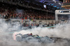 GP ABU DHABI, Fourth placed Lewis Hamilton (GBR) Mercedes AMG F1 W15 performs doughnuts at the end of the race.

08.12.2024. Formula 1 World Championship, Rd 24, Abu Dhabi Grand Prix, Yas Marina Circuit, Abu Dhabi, Gara Day.

- www.xpbimages.com, EMail: requests@xpbimages.com © Copyright: Batchelor / XPB Images