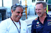 GP ABU DHABI, (L to R): Juan Pablo Montoya (COL) with Christian Horner (GBR) Red Bull Racing Team Principal.

08.12.2024. Formula 1 World Championship, Rd 24, Abu Dhabi Grand Prix, Yas Marina Circuit, Abu Dhabi, Gara Day.

 - www.xpbimages.com, EMail: requests@xpbimages.com © Copyright: Coates / XPB Images