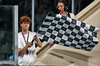 GP ABU DHABI, Jannik Sinner (ITA) Tennis Player waves the chequered flag at the end of the race.

08.12.2024. Formula 1 World Championship, Rd 24, Abu Dhabi Grand Prix, Yas Marina Circuit, Abu Dhabi, Gara Day.

- www.xpbimages.com, EMail: requests@xpbimages.com © Copyright: Moy / XPB Images