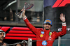 GP ABU DHABI, Carlos Sainz Jr (ESP) Ferrari celebrates his second position on the podium.

08.12.2024. Formula 1 World Championship, Rd 24, Abu Dhabi Grand Prix, Yas Marina Circuit, Abu Dhabi, Gara Day.

- www.xpbimages.com, EMail: requests@xpbimages.com © Copyright: Moy / XPB Images