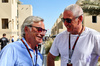 GP ABU DHABI, (L to R): Carlos Sainz (ESP) with Mick Doohan (AUS).

08.12.2024. Formula 1 World Championship, Rd 24, Abu Dhabi Grand Prix, Yas Marina Circuit, Abu Dhabi, Gara Day.

- www.xpbimages.com, EMail: requests@xpbimages.com © Copyright: Batchelor / XPB Images