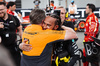GP ABU DHABI, (L to R): Zak Brown (USA) McLaren Executive Director celebrates with Lewis Hamilton (GBR) Mercedes AMG F1 in parc ferme after winning the Constructors' Championship. 

08.12.2024. Formula 1 World Championship, Rd 24, Abu Dhabi Grand Prix, Yas Marina Circuit, Abu Dhabi, Gara Day.

- www.xpbimages.com, EMail: requests@xpbimages.com © Copyright: Bearne / XPB Images