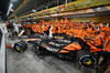 GP ABU DHABI, The McLaren Constructors' Championship celebration. 

08.12.2024. Formula 1 World Championship, Rd 24, Abu Dhabi Grand Prix, Yas Marina Circuit, Abu Dhabi, Gara Day.

- www.xpbimages.com, EMail: requests@xpbimages.com © Copyright: Price / XPB Images