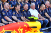 GP ABU DHABI, Red Bull Racing a team photograph.

08.12.2024. Formula 1 World Championship, Rd 24, Abu Dhabi Grand Prix, Yas Marina Circuit, Abu Dhabi, Gara Day.

- www.xpbimages.com, EMail: requests@xpbimages.com © Copyright: Batchelor / XPB Images