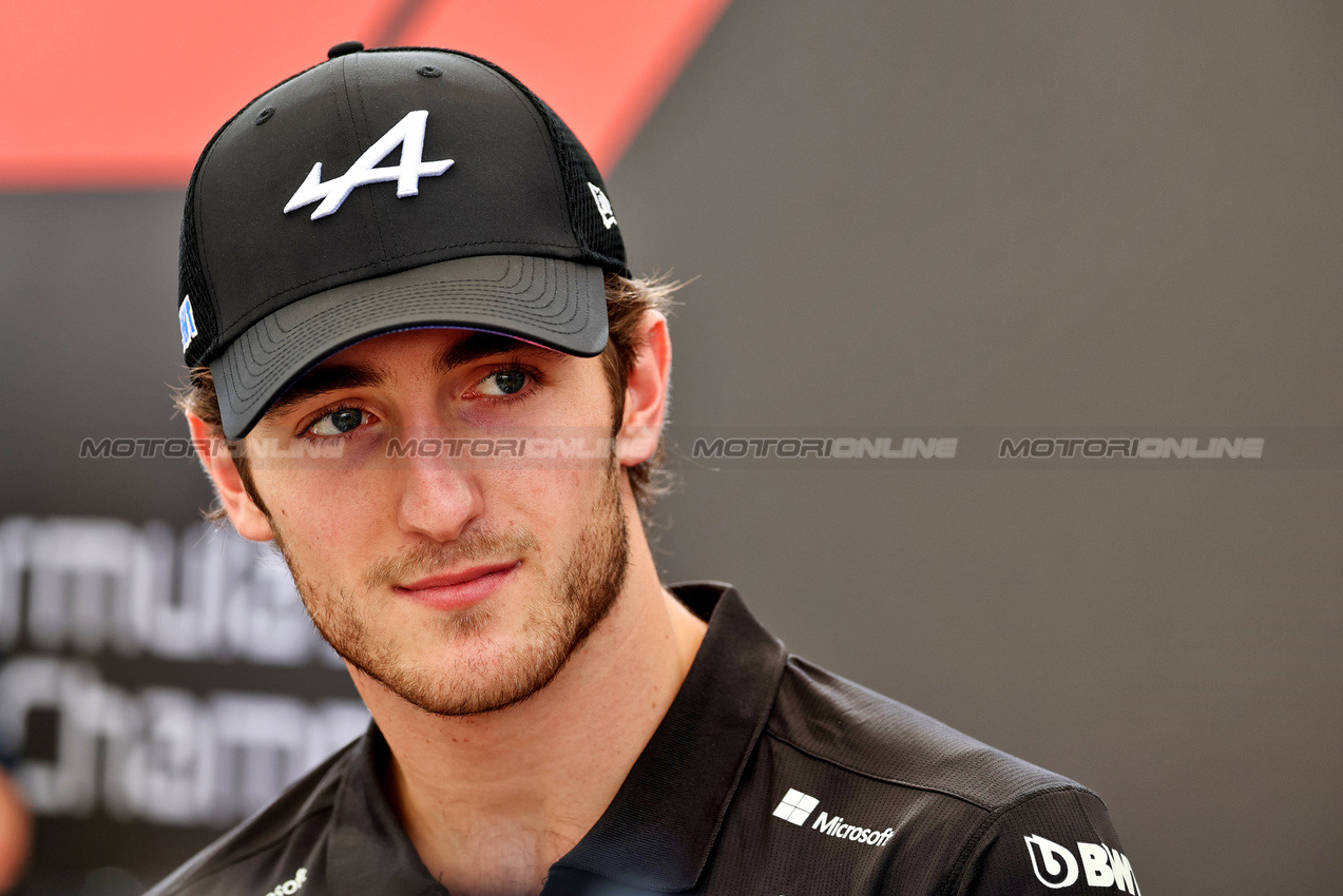 GP ABU DHABI, Jack Doohan (AUS) Alpine F1 Team.

05.12.2024. Formula 1 World Championship, Rd 24, Abu Dhabi Grand Prix, Yas Marina Circuit, Abu Dhabi, Preparation Day.

- www.xpbimages.com, EMail: requests@xpbimages.com © Copyright: Moy / XPB Images