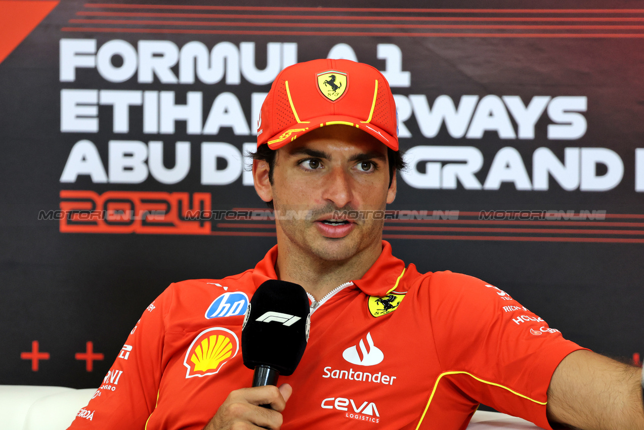 GP ABU DHABI, Carlos Sainz Jr (ESP) Ferrari in the FIA Press Conference.

05.12.2024. Formula 1 World Championship, Rd 24, Abu Dhabi Grand Prix, Yas Marina Circuit, Abu Dhabi, Preparation Day.

- www.xpbimages.com, EMail: requests@xpbimages.com © Copyright: Bearne / XPB Images