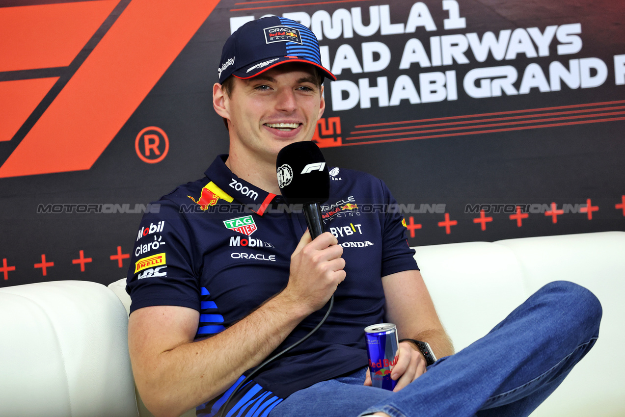 GP ABU DHABI, Max Verstappen (NLD) Red Bull Racing in the FIA Press Conference.

05.12.2024. Formula 1 World Championship, Rd 24, Abu Dhabi Grand Prix, Yas Marina Circuit, Abu Dhabi, Preparation Day.

- www.xpbimages.com, EMail: requests@xpbimages.com © Copyright: Bearne / XPB Images