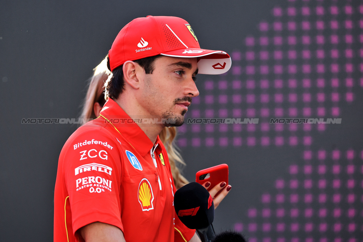 GP ABU DHABI, Charles Leclerc (MON) Ferrari.

05.12.2024. Formula 1 World Championship, Rd 24, Abu Dhabi Grand Prix, Yas Marina Circuit, Abu Dhabi, Preparation Day.

- www.xpbimages.com, EMail: requests@xpbimages.com © Copyright: Bearne / XPB Images